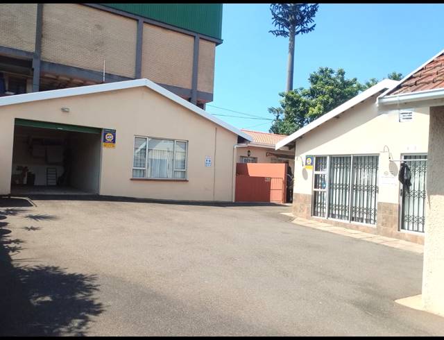 M² BED & BREAKFAST FOR SALE IN BLUFF